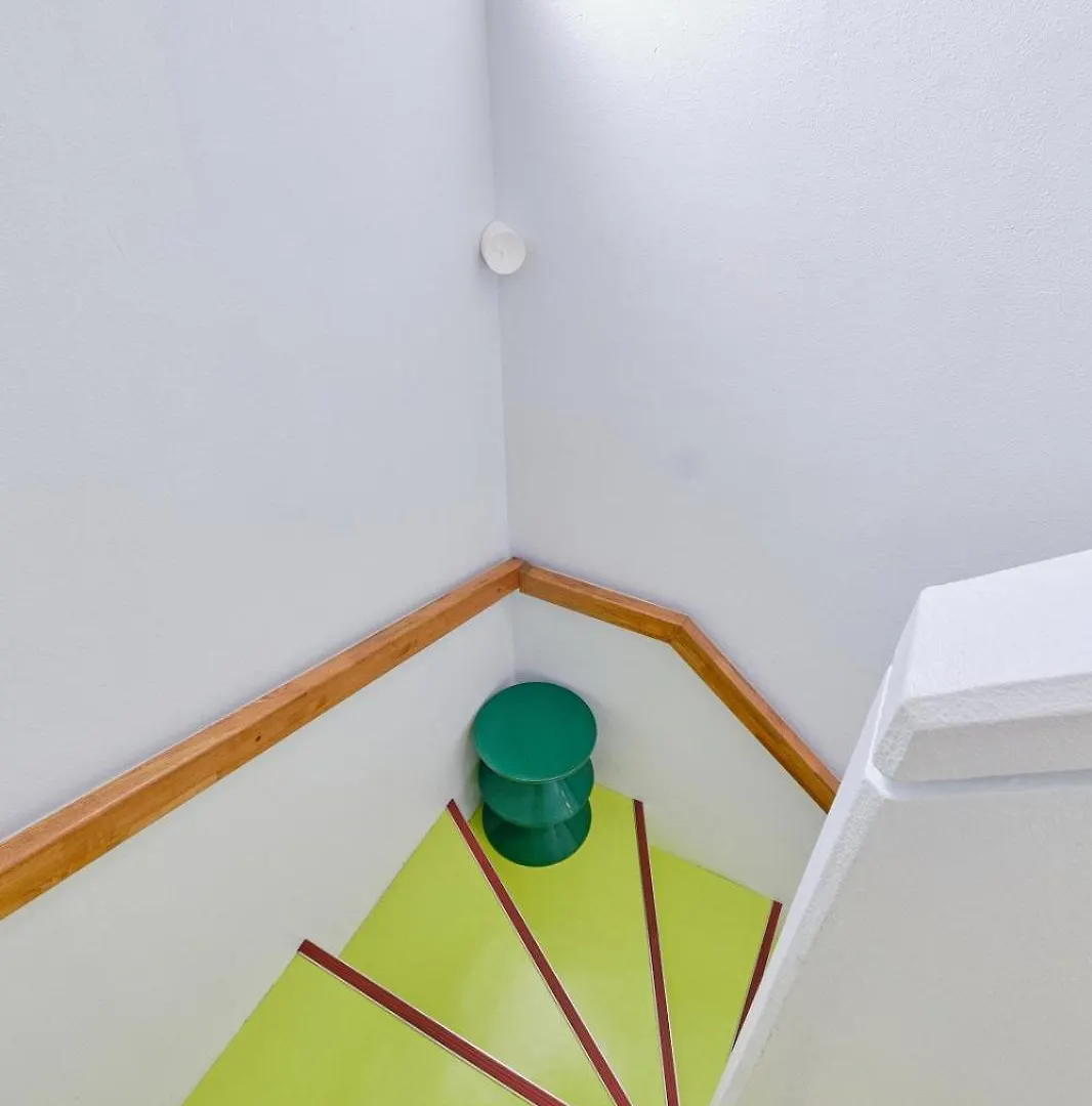 Kaikai House - Art, Design & Family In Shibuya Villa Tokio